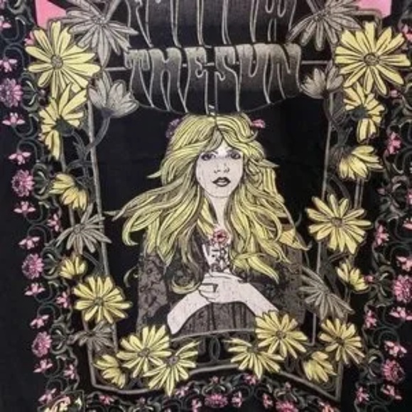 SOLD OUT Stevie Nicks Follow the Sun Graphic Band T-Shirt - Picture 6 of 6